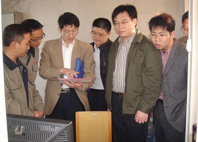 省經(jīng)委、市經(jīng)委領(lǐng)導(dǎo)了解工作情況